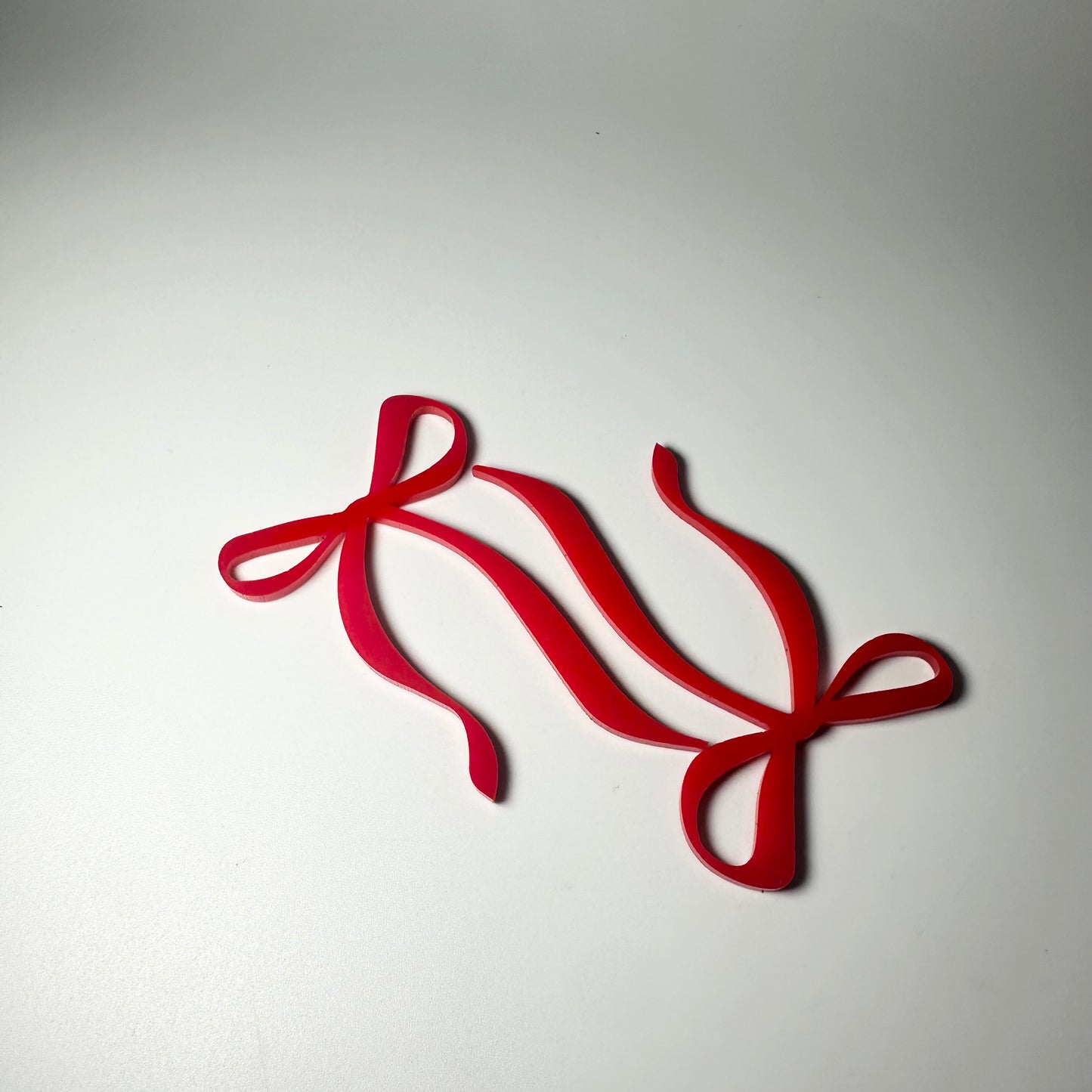 bow drink tags, bow decor, black bow party decor, party decor, a tini bit older decor, acrylic bow drink tags, drink tags for parties, party store in atlanta, party favors, bachelorette party decor, birthday party decor, black bow decor, red party decor, cutesy bow tags