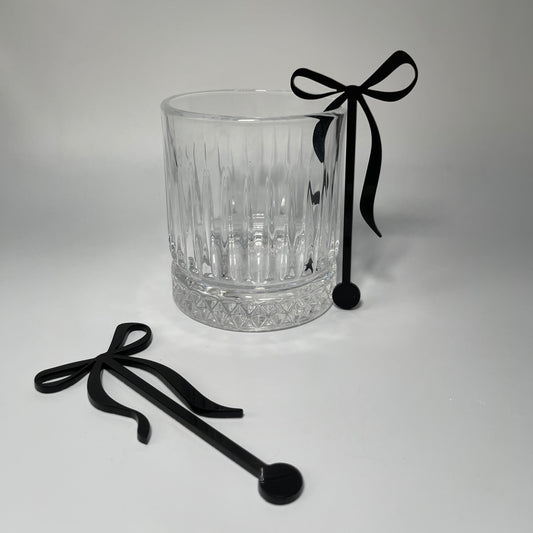 Acrylic bow stirrers, drink stirrers for party, party decor, a tini bit older, party ideas, elegant party decor, bachelorette party decor, black tie event, classy drink stirrers, how to upgrade a party, instant party upgrades, easy party decor, baby shower decor, anniversary, martini party themed decor, atlanta party decor, event decor ideas